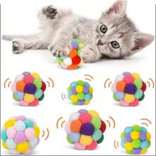 3 pièces Jouets de balles rebondissantes amusantes à motifs de chats de couleurs aléatoires, balles de peluche avec clochettes pour chaton, jouets interactifs en forme de planète pour chats à mâcher, accessoires pour animaux de compagnie
