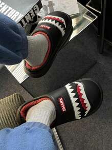 男士卡通鲨鱼毛绒加厚保暖冬季拖鞋 - 黑色 - 查看 4