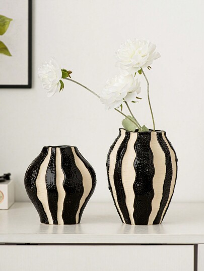 1pc Vertical Gestreepte Ceramic Vase, Zwart White, Minimalist Moderne Mini Wedding, Home, Desk, Office, Hotel, Living Room, Holiday Birthday Graduation Home Back To School Room Supplies ations Flower Vase Glass