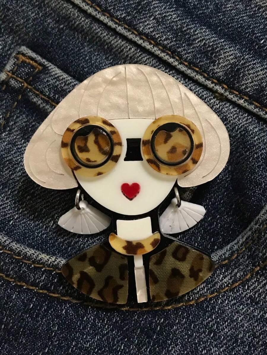 1pc Cartoon Girl Wearing Fan-Shaped Earrings Acrylic Brooch, Handmade Patchwork Cute Bag Accessory Pin, Suitable For All Seasons Jewelry Costume Accessories Bag Charms Office Accessories