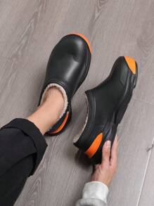1pair Thermal Lined Waterproof Non-Slip Soft Sole Outdoor/Indoor Warm Slip-On Clogs, Retro Fashion Casual Thick Bottom Slippers For Couple, Students, Work, Daily Wear