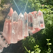 1 pieza Decoración de escritorio de pieza tallada a mano de columna arcoíris de torre de energía de cuarzo cristal natural puro, accesorios de joyería de nivel superior para sanar los siete chakras