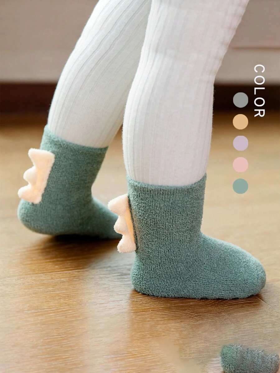 1 双保暖厚防滑可爱恐龙印花婴儿袜子，适合男孩和女孩 - 綠色 - 查看 1