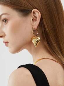 1 对超大金属心形环状耳环，经典欧美时尚耳环，适合女士情人节 - 心 - 查看 4