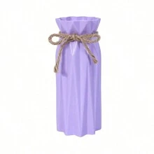1 Bình nhựa mini, cao 17,5cm, làm từ nhựa không thấm nước, nhẹ và không sợ rơi - Dùng để trang trí tường, cắm hoa, cưới, tiệc, trang trí nhà cửa, trang trí bàn làm việc - Nhiều màu - Xem 5