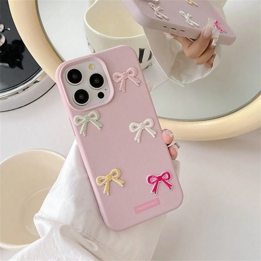 优雅的 3D 刺绣蝴蝶结手机壳适用于 iPhone 14 Pro Max/14 Pro/14、iPhone 15 Pro Max/15 Pro/15、iPhone 16 Pro Max/16 Pro/16、iPhone 13 Pro Max，简约设计，适合女性 - 彩色 - 查看 1