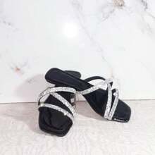 Women's Flat Sandal - Black - View 2