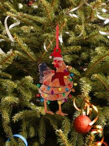 1 Stück Weihnachts-Hühner-Ornament - Acryl Bauernhaus-Henne mit Weihnachtsmann-Mütze und festlicher Beleuchtung - niedliche rustikale Feiertags-Baumdekoration - perfekt für Weihnachtsbaum oder Geschenkanhänger - Verschiedenfarbig - Übersicht 6
