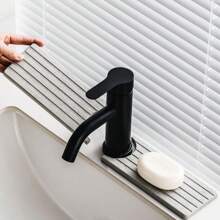 1PC Kitchen Faucet Mat - Diatomite Splash Guard For Sink, Quick-Drying Water Absorbing Stone Tray Includes Sandpaper Suitable For Kitchen Sink Bathroom Bath Tub Quick Dry Non-Slip Easy To Clean,17.7x3.9in,23.6x3.9in