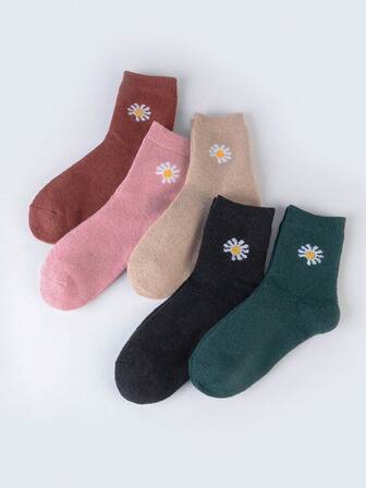 5 Pairs Women's Solid Color Embroidered Daisy Pattern Warm Thermal Lined Casual Thick Mid-Calf Socks, Winter