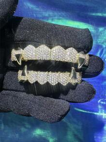 AINTTBY 1 pieza/2 piezas Dientes Grillz de cobre chapado en oro brillante estilo hip hop callejero personalizado, colmillos de vampiro para uso diario, Halloween y fiestas, unisex