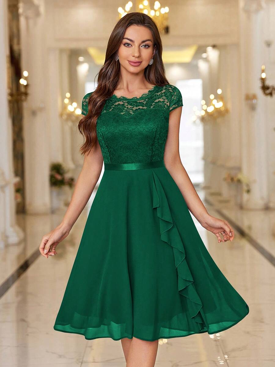 MIUSOL Váy cocktail ren hoa cài ngực với viền bèo nhún