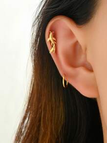 2 Pasang Anting Hoop dan Anting Tusuk Motif Ikan Emas Keberuntungan yang Elegan, Aksesoris Perhiasan Wanita - Yellow Gold - View 2