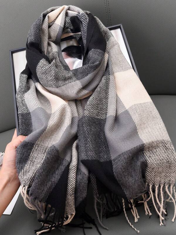 1 pezzo Sciarpa casual in stile retrò a quadri nera in finta cashmere di lusso - super morbida, calda e confortevole, senza elasticità, antifreddo con eleganti nappe, ideale per l'autunno e l'inverno, scialle alla moda per Natale
