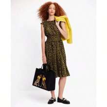 Spade | Modern Leopard Ocked Waist Dress - Chartreuse - View 2