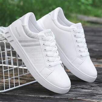 Scarpe da skate alla moda da uomo con design a collo basso, sneaker sportive casual con allacciatura, comfort antiscivolo, adatte per attività all'aperto