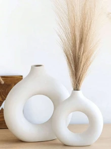 1pc Plastic Vase, Flower Pot, Dry And Fresh Flower Vase, Decoration, Home Decor, Room Decor, Handpainted Flower, Dried Flower Decor, Suitable For Living Room, Entrance, Hotel Decor | Nordic | Minimalist Resin Crafted Donut-Shaped Vase