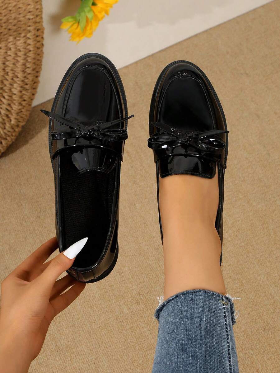 Women Fashion Flat Shoes With Bow Decor, Slip-On - Black - View 1