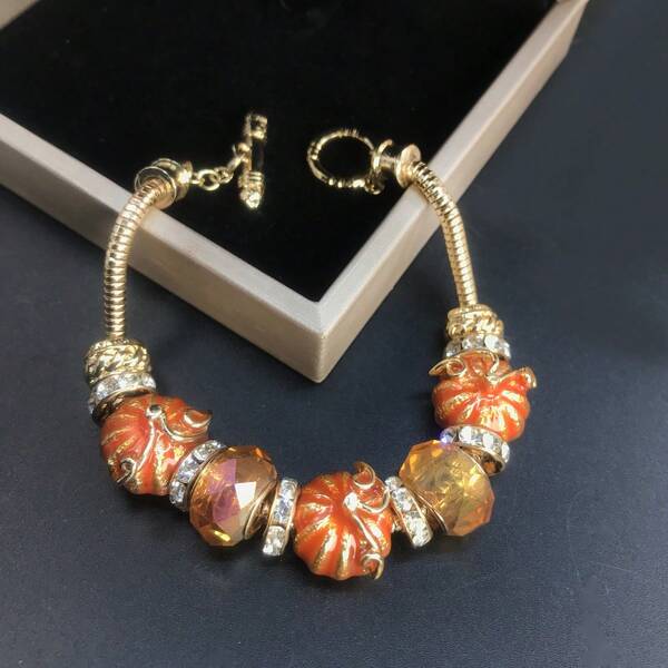 1PC Charming Enamelled Cute Orange Pumpkin Rhinestone Beaded Bracelet For Women's Halloween Decorative Bracelet Jewelry Accessories