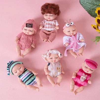 4英寸（约10.2厘米）迷你娃娃，逼真婴儿娃娃，动物服装，可爱婴儿礼物，儿童生日派对（家居风格），草莓生日帽，20厘米娃娃，新生婴儿娃娃
