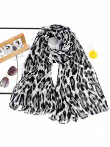 1 pieza Elegante chal/bufanda de gasa con estampado de leopardo suave y ligero al estilo balinés como accesorio de uso diario para mujer en invierno y otoño