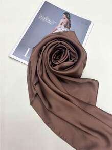 1pc Solid Color Square Scarf, Comfortable And Elegant, Classic Spring/Autumn New Design, Versatile And Stylish Ladies Shawl - Rust - View 4
