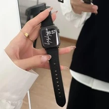 1 Stück weiches Lederarmband kompatibel mit Band für Frauen Sport, 38mm 40mm 41mm 42mm 44mm 45mm 46mm 49mm, Armband kompatibel mit Series 10/9/8/7/6/5/4/3/2/1 SE Ultra