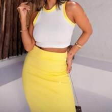 Bella Set - Ribbed Skirt + Two-Tone Cropped Top | Chic And Luxury Fashion Launch - Màu vàng - Xem 2