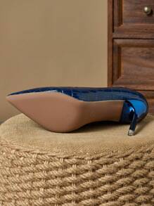 Women's Comfortable Pointed Toe Low Vamp 9cm Thin Heel Pumps, Fashionable Brown Vintage Elegant Casual Shoes