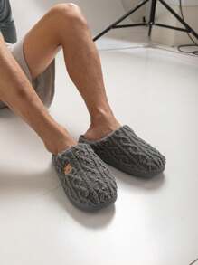 可爱小熊冬季拖鞋，女士保暖家居拖鞋，柔软耐穿，防滑纹理，舒适蓬松，情侣拖鞋，简约设计 - 深灰色 - 查看 2