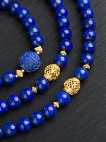 VE 1 Stück hochwertiger 108 Perlen Halskette aus Sterlingsilber mit natürlichem Lapislazuli, mit tiefer Farbe wie ein Sternenhimmel und geheimnisvollem Glanz. Die 108 Perlen symbolisieren das Beseitigen von 108 weltlichen Problemen und bringen Glück und Frieden. Das Tragen am Hals zeigt nicht nur einen eleganten Geschmack, sondern beruhigt auch den Geist und fördert die Weisheit, passend für Praktizierende und Modebewusste. Die Farbe des Natursteins ist zufällig.