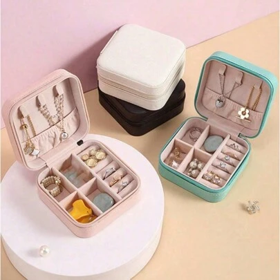 1 pieza Caja de almacenamiento de joyas para viaje, caja de almacenamiento de joyas simple para viaje y hogar, portátil para pendientes, anillos, pulseras, caja de almacenamiento de joyas, contenedor de almacenamiento de joyas personalizado y de moda, para anillos, collares, pendientes, regalo perfecto para niña, regalo exquisito e inolvidable para el Día de la Madre, San Valentín y Navidad