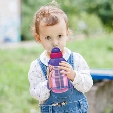 MILTON 13 Oz Spill Proof Reusable Cute Toddler Water Bottle 4- Pack Kids With Straw For School Flip Top Lid Small Bulk For Trips, Lunch, Day Cares Carry Strap Multi-Color - 彩色 - 查看 6