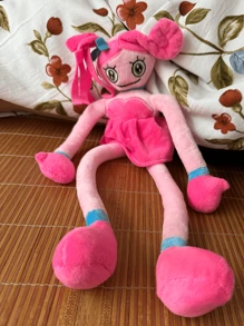 Muñeca de peluche de Mommy de Poppy Playtime - Rosa - Ver 1