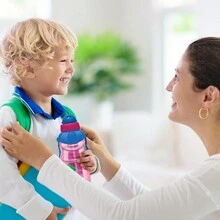 MILTON 13 Oz Spill Proof Reusable Cute Toddler Water Bottle 4- Pack Kids With Straw For School Flip Top Lid Small Bulk For Trips, Lunch, Day Cares Carry Strap Multi-Color - 彩色 - 查看 3