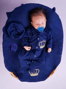 Maternity Outfit For Boy 04 Pieces Embroidered Crown Navy Blue Baby Clothes