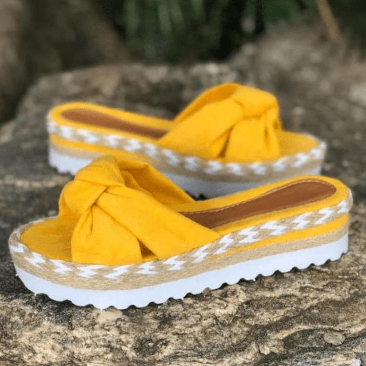 Women's Tractor Clog Sandal With Knot for Sale New Zealand New