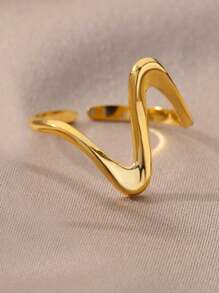 Structured Cuff Ring