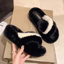 女士舒适毛绒坡跟厚底拖鞋，防滑橡胶底，一脚蹬保暖家居鞋，纯色室内外穿着 - 黑色 - 查看 2