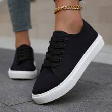 四季帆布鞋，女士厚底透气低帮休闲运动鞋，厚底增高运动平底鞋 - 黑與白 - 查看 5