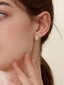 1 đôi bông tai hình giọt nước nhỏ thời trang và đơn giản với đầy đủ kim cương giả, thích hợp để đi lại và đeo hàng ngày, quà tặng trang sức sang trọng và thanh lịch cho các cô gái, bán buôn - Hoa tai - Xem 6