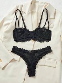 Spring/Summer New Women Sexy Lingerie Set, Black Lace Floral Bra & Panty 2-Piece, Comfortable Soft Seductive Thongs, Romantic Couple Intimate Atmosphere For Valentine's Day Ultrathin Bra