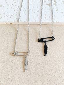 1pc Fashionable Personalized Safety Pin Pendant Necklace, Original Design Women Stainless Steel Necklace