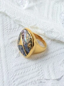 Mazuer 1 Peça Anel Quadrado com Design Elaborado Retrô Dourado Vintage Minimalista Feminino, Acessório de Moda Versátil Adequado para Formatura, Ação de Graças, Presente de Natal, Festa de Feriado, Transporte Diário, Férias