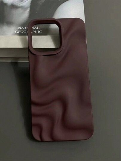 Apple Brown 1pc Y2K Silicone Matte Asymmetrical 3D Wave Texture Minimalist Solid Color Shockproof Phone Case, Compatible With IPhone 15/15 Pro Max/15 Pro/15 Plus/11/12/13/14/16 Pro Max/XS/XR/11 Pro/11 Pro Max/12 Pro/12 Pro Max/13 Pro/13 Pro Max/7 Plus/14 Pro/14 Pro Max/14 Plus/16 Pro/16 Plus/7 Plus/8 Plus/8/SE2, Black/Pink/Burgundy/Blue Waterproof Anti-Fall Scratch Resistant