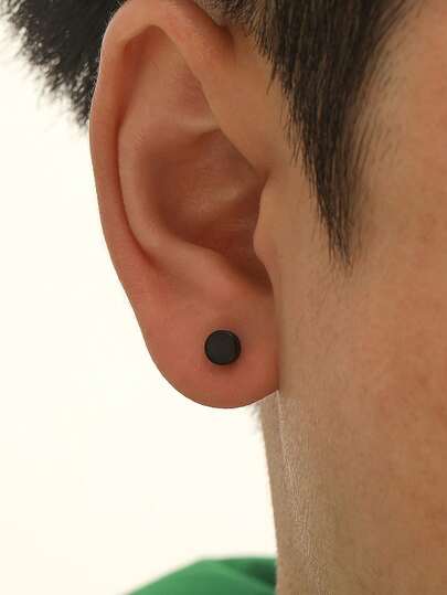 Fashionable and Popular Men Round Stud Earrings Stainless Steel Punk Hip Pop Style for Jewelry Gift and for a Stylish Look