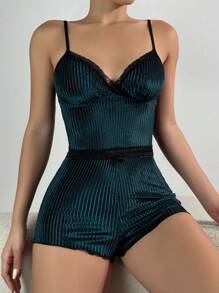 2 件套女士天鹅绒睡衣套装，蕾丝拼布条纹吊带上衣和短裤舒适休闲家居服，两件套 - 墨綠色 - 查看 4