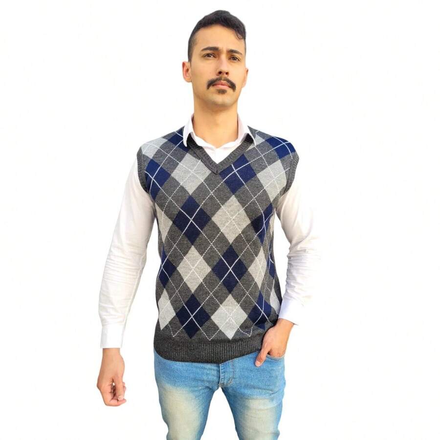Scottish Vest In Wool Knit With Jacquard Collar