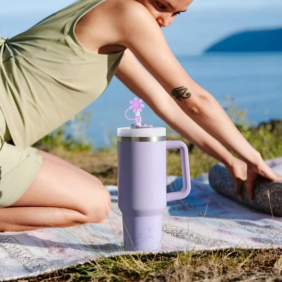 0.4in Cute Sun Smile Flower Silicone Initial Letter Straw Covers Cap