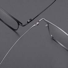 Gọng kính hợp kim titan cho nam, siêu nhẹ, dành cho doanh nhân, đường viền chân mày khắc, thiết kế cổ điển, phụ kiện kính cho mọi mùa - vàng đen - Xem 7